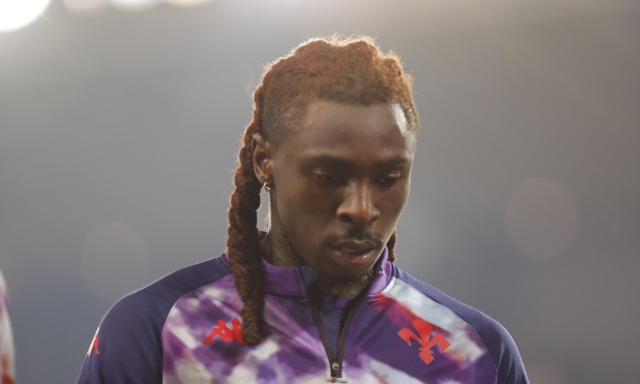 Fiorentina, Kean va a Como: saluti senza abbracci. E Beto è già in città