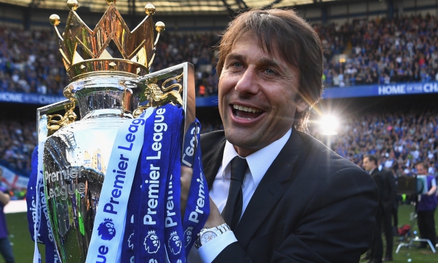 Pochettino: "Il Chelsea di Conte ha violato le regole finanziarie, gli va tolta la Premier 2017"