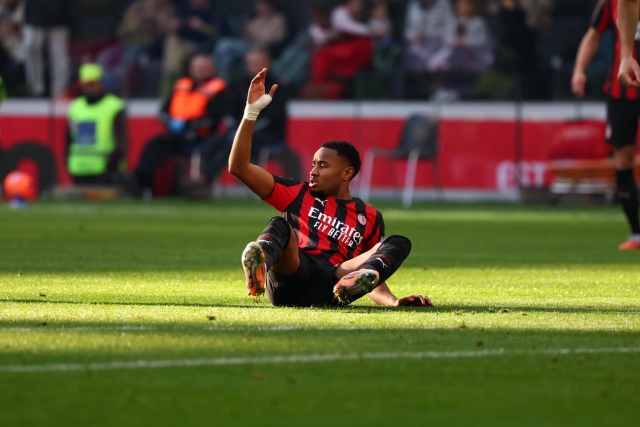  Christopher Nkunku of AC Milan falls down on the pitch during the Serie A match between AC Milan and US Sassuolo Calcio at Giuseppe Meazza Stadium on December 14, 2025 in Milan, Italy. (Photo by Giuseppe Cottini/AC Milan via Getty Images)