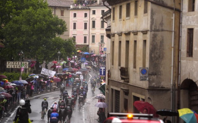 The pack rides cycles during the stage 20 of the Giro d'Italia from Alpago to Bassano del Grappa, Italy - Saturday, May 25, 2024 - Sport, Cycling (Photo by Fabio Ferrari / LaPresse)