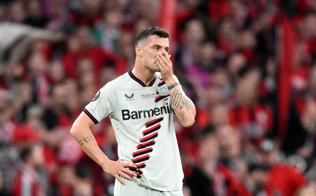 DUBLIN, IRELAND - MAY 22: Granit Xhaka of Bayer 04 Leverkusen looks dejected after Ademola Lookman of Atalanta BC (not pictured) scores his team's second goal during the UEFA Europa League 2023/24 final match between Atalanta BC and Bayer 04 Leverkusen at Dublin Arena on May 22, 2024 in Dublin, Ireland. (Photo by Michael Regan/Getty Images)