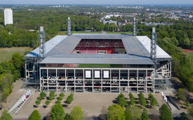 Drohnenaufnahme Rheinenergie-Stadion im Sportpark Müngersdorf