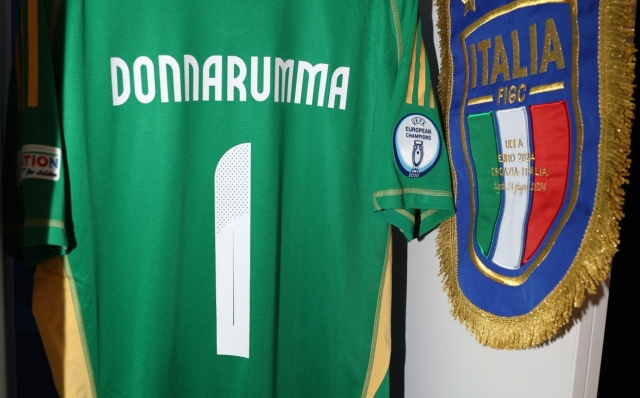 LEIPZIG, GERMANY - JUNE 24: The shirt of Gianluigi Donnarumma is displayed beside the match pennant and the UEFA Respect Captain's armband inside the Italy dressing room prior to the UEFA EURO 2024 group stage match between Croatiars and Italy at Football Stadium Leipzig on June 24, 2024 in Leipzig, Germany. (Photo by Claudio Villa/Getty Images for FIGC)