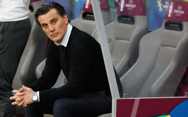 Turkey's Italian head coach Vincenzo Montella sits on the bench during the UEFA Euro 2024 quarter-final football match between the Netherlands and Turkey at the Olympiastadion in Berlin on July 6, 2024. (Photo by Odd ANDERSEN / AFP)