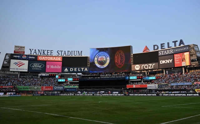 NEW YORK, NEW YORK - JULY 27: General view of the stadium during a Pre-Season Friendly match between Manchester City and AC Milan at Yankee Stadium on July 27, 2024 in New York City.   Drew Hallowell/Getty Images/AFP (Photo by Drew Hallowell / GETTY IMAGES NORTH AMERICA / Getty Images via AFP)