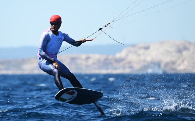 MARSEILLE, FRANCE - AUGUST 09: Riccardo Pianosi of Team Italy competes in the Men's Kite finals on day fourteen of the Olympic Games Paris 2024 at Marseille Marina on August 09, 2024 in Marseille, France. (Photo by Clive Mason/Getty Images)