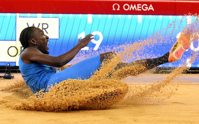 Italy's Andy Diaz Hernandez competes in the men's triple jump final of the of the Athletics competitions in the Paris 2024 Olympic Games, at the Stade de France stadium in Saint Denis, France, 09 August 2024 ANSA/ETTORE FERRARI