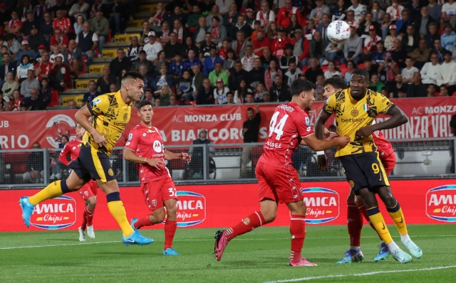 FC Inter's forward Lautaro Martínez during the Italian Serie A soccer match between AC Monza and Inter FC at U-Power Stadium in Monza, Italy, 15 September 2024. ANSA / ROBERTO BREGANI