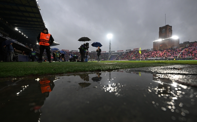 BOLOGNA, ITALY - SEPTEMBER 18: General view inside the stadium, which shows the weather conditions prior to the UEFA Champions League 2024/25 League Phase MD1 match between Bologna FC 1909 and FC Shakhtar Donetsk at Stadio Renato Dall'Ara on September 18, 2024 in Bologna, Italy. (Photo by Justin Setterfield/Getty Images)