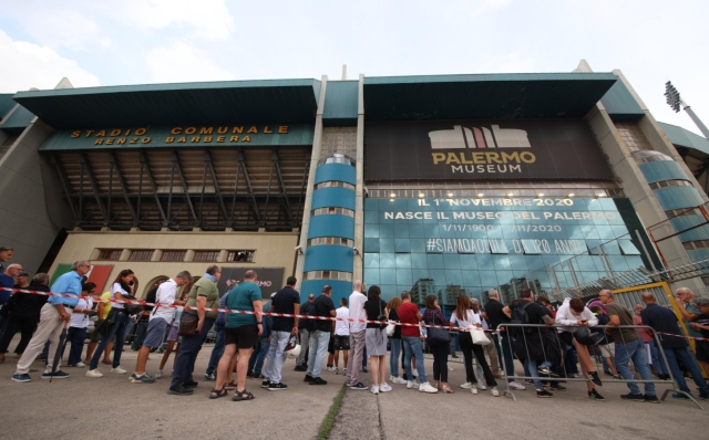 Camera ardente Totò Schillaci allo stadio Barbera, 18 settembre 2024 Palermo. ANSA/IGOR PETYX