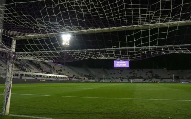 The screen indicates that the match is postponed during the Serie A Enilive 2024/2025 match between Fiorentina and Inter - Serie A Enilive at Artemio Franchi Stadium - Sport, Soccer - Florence, Italy - Sunday December 1, 2024 (Photo by Massimo Paolone/LaPresse)