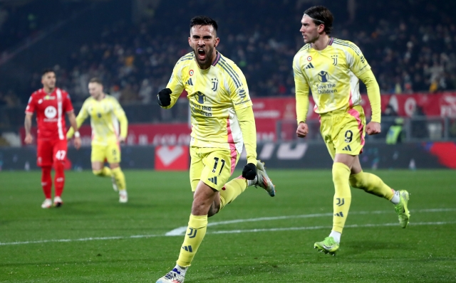 MONZA, ITALY - DECEMBER 22: Nicolas Gonzalez of Juventus celebrates scoring his team's second goal during the Serie A match between Monza and Juventus at U-Power Stadium on December 22, 2024 in Monza, Italy. (Photo by Marco Luzzani/Getty Images)