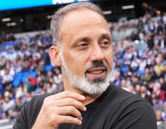  Pellegrino Matarazzo, Head Coach of Real Sociedad, looks on prior to the LaLiga EA Sports match between Real Sociedad and Deportivo Alaves at Reale Arena on April 11, 2026 in San Sebastian, Spain. (Photo by Juan Manuel Serrano Arce/Getty Images)