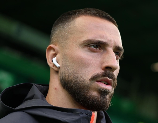  Mario Gila of AC Milan looks on during a pre-season friendly match between Celtic and AC Milan at Celtic Park on July 25, 2026 in Glasgow, Scotland. (Photo by Claudio Villa/AC Milan via Getty Images)