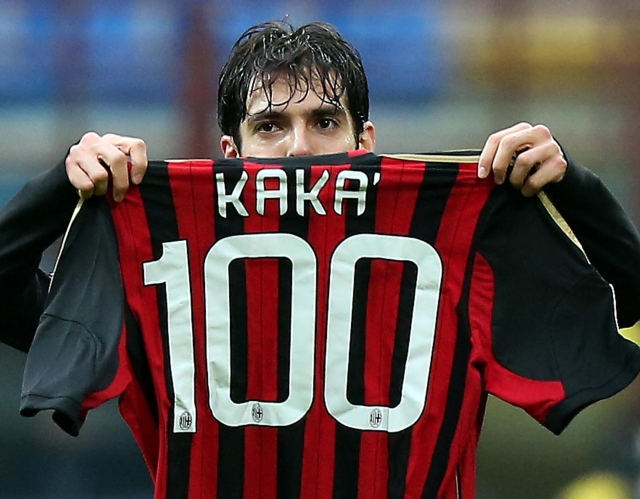 Milan's miedfielder Kakà celebrates 100 goals in Serie A after scoring during the soccer match between AC Milan and Atalanta Calcio at Giuseppe Meazza Stadium in Milan, 06 January 2013. ANSA/ BAZZI