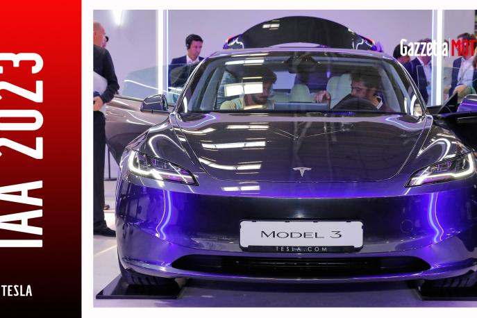 Tesla Model 3 2023: interni, prezzo, motori, autonomia