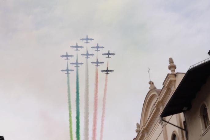 Festival dello Sport, tutti col naso all'insù per le Frecce Tricolori