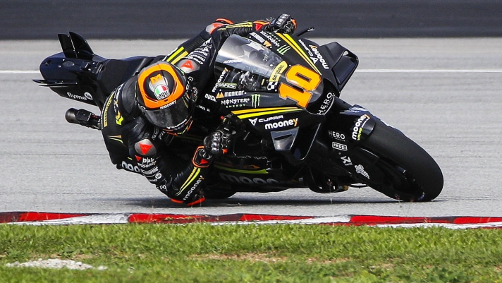 epa10458452 Italian MotoGP rider Luca Marini of Mooney VR46 Racing Team in action during the MotoGP pre-season test session at the Sepang International Circuit, in Sepang, Malaysia, 10 February 2023.  EPA/FAZRY ISMAIL