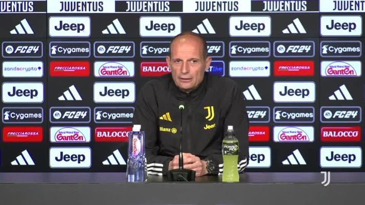 L'allenatore della Juventus in conferenza.