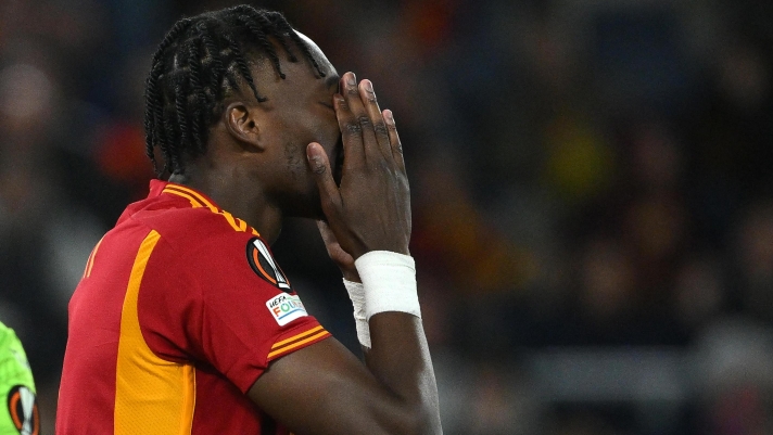 AS Roma Tammy Abraham shows his dejection during the UEFA Europe League semifinal 1st leg soccer match between AS Roma and Bayer Leverkusen at Olimpico stadium in Rome, Italy, 02 May 2024.  ANSA/ETTORE FERRARI