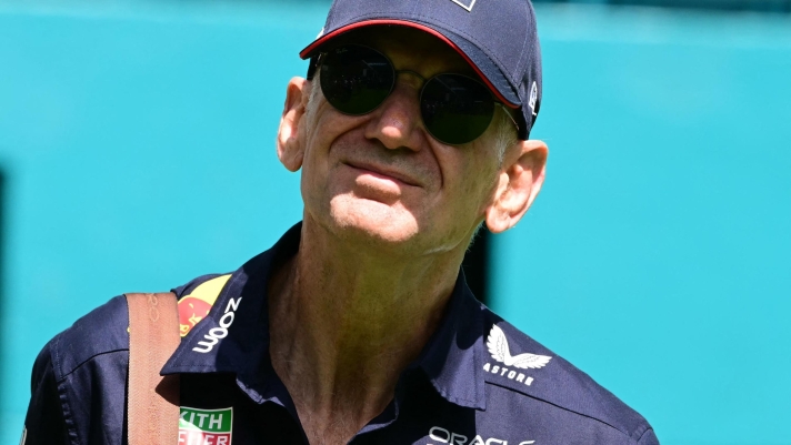 Red Bull Racing engineer and chief technology officer Adrian Newey arrives for the 2024 Miami Formula One Grand Prix at Miami International Autodrome in Miami Gardens, Florida, on May 5, 2024. (Photo by Jim WATSON / AFP)