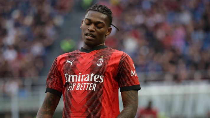AC Milan's midfielder Rafael Leao looks dejected during the Italian Serie A soccer match between AC Milan and CFC Genoa at Giaseppe Meazza Stadium in Milan, Italy, 5 May 2024. ANSA / ROBERTO BREGANI