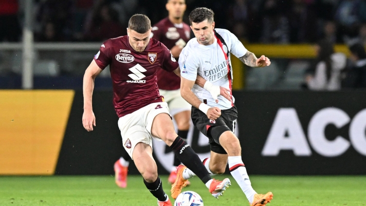 Torino’s Alessandro Buongiorno fights for the ball during the Serie A soccer match between Torino and Milan at the Olimpico Grande Torino Stadium in Turin, Italy - Saturday, May 18, 2024. Sport - Soccer . (Photo by Tano Pecoraro/Lapresse)