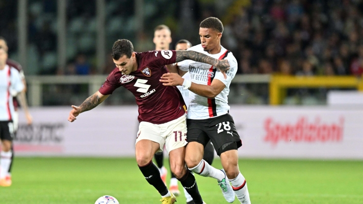 Torino’s Pietro Pellegri fights for the ball with Milan’s Malick Thiaw during the Serie A soccer match between Torino and Milan at the Olimpico Grande Torino Stadium in Turin, Italy - Saturday, May 18, 2024. Sport - Soccer . (Photo by Tano Pecoraro/Lapresse)