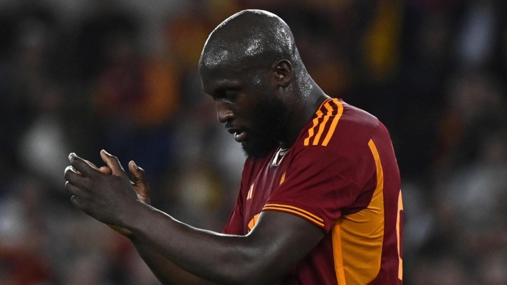 RomaÕs Romelu Lukaku reacts during the Serie A soccer match between AS Roma and Genoa CFC at the Olimpico stadium in Rome, Italy, 19 May 2024. ANSA/RICCARDO ANTIMIANI