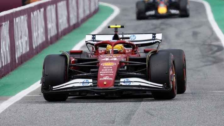 Ferrari driver Lewis Hamilton of Britain steers his car to Parc ferme after the qualifying session ahead of the Spanish Grand Prix Formula One race at the Barcelona Catalunya racetrack in Montmelo, near Barcelona, Spain, Saturday, May 31, 2025. (AP Photo/Joan Monfort) Associated Press / LaPresse Only italy and spain