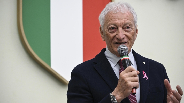 Il presidente del CONI, Luciano Buonfiglio, durante la conferenza stampa di presentazione della Race for the cure 2026, Roma, 14 aprile 2026. ANSA/RICCARDO ANTIMIANI