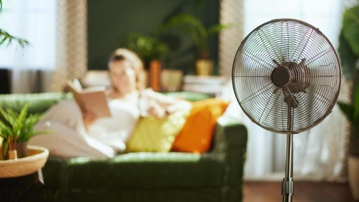 Ventilatore: il trucco per rinfrescare davvero una stanza