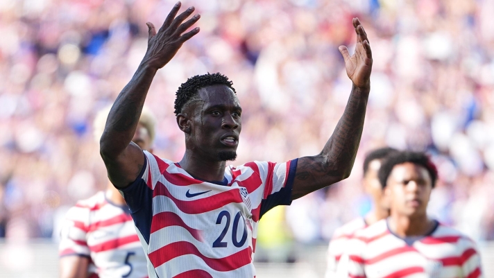 United States' Folarin Balogun (20) reacts after scoring his team's first goal during the World Cup round of 32 soccer match between the United States and Bosnia in Santa Clara, Calif., near San Francisco, Wednesday, July 1, 2026. (AP Photo/Julio Cortez)