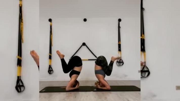 Federica Fontana tra stretching, yoga, potenziamento e... ecco il suo workout