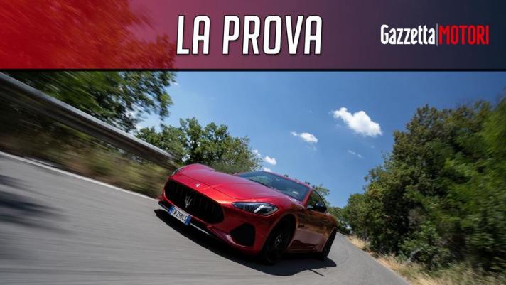 Al volante della Maserati GranTurismo Sport spinta dal V8 4,7 litri made in Maranello. La prossima versione sarà esclusivamente elettrica