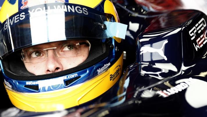 Il pilota francese Sebastien Bourdais - con un passato in Formula 1 nella Toro Rosso - è impegnato nella Indy Car Series e vuole vincere la 24 ore di Le Mans