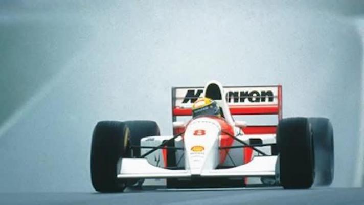 Ayrton Senna avrebbe compiuto oggi 60 anni: ecco il ritratto di uno dei più grandi piloti di tutti i tempi a cura di Gianluca Gasparini