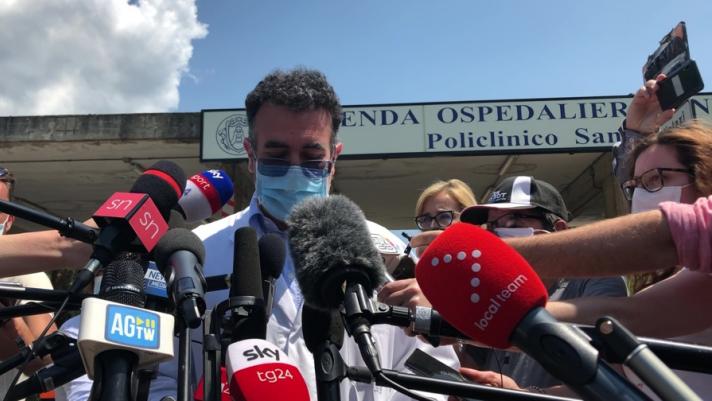Il bollettino sulle condizioni cliniche di Alex Zanardi rilasciato da Roberto Gusinu, direttore sanitario dell'ospedale le Scotte di Siena