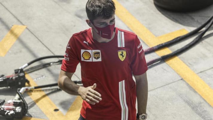 Le due Ferrari di Vettel e Leclerc nel GP d'Italia a Monza si sono ritirate rispettivamente al settimo e al 25esimo giro.