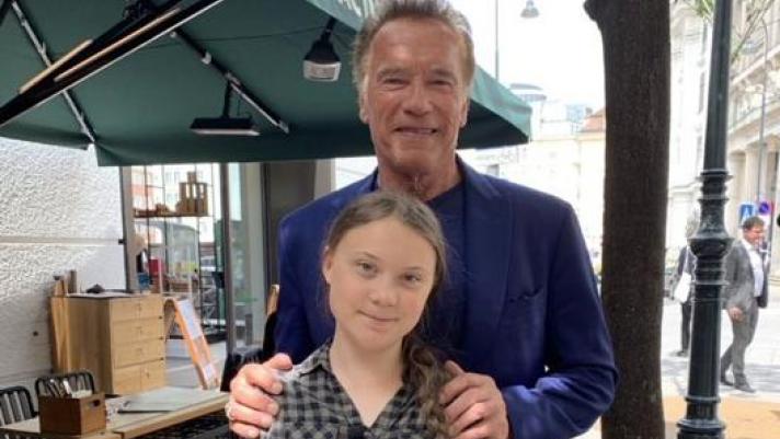 Arnold Schwarzenegger e la giovane Greta Thunberg