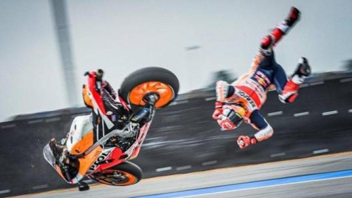 Marquez caduto alla fine delle prime prove libere del GP di Thailandia di quest'anno