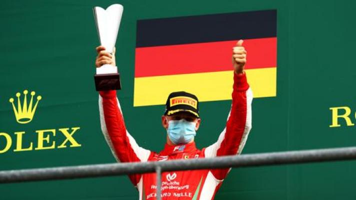 Mick Schumacher, 21 anni sul podio di quest’anno a Spa in Formula 2. Getty Images
