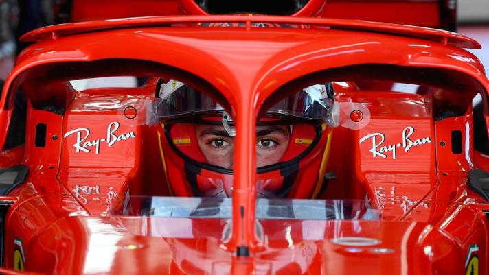 Carlos Sainz nell’abitacolo della Ferrari SF71H