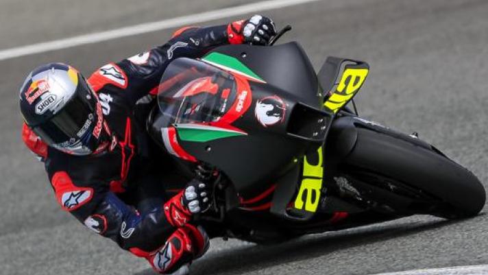 Terza giornata di test per Andrea Dovizioso sull'Aprilia RS-GP