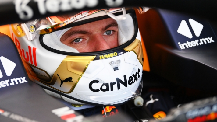 MONTREAL, QUEBEC - JUNE 17: Max Verstappen of the Netherlands and Oracle Red Bull Racing prepares to drive in the garage during practice ahead of the F1 Grand Prix of Canada at Circuit Gilles Villeneuve on June 17, 2022 in Montreal, Quebec.   Dan Mullan/Getty Images/AFP == FOR NEWSPAPERS, INTERNET, TELCOS & TELEVISION USE ONLY ==