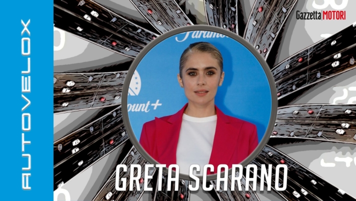 Autovelox, Greta Scarano: "Avere un'auto elettrica può essere da pazzi"