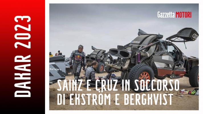 Audi Dakar Sainz aiuta Ekstrom