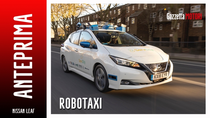 Guida autonoma, robotaxi: a Londra con la Nissan Leaf che si guida da sola