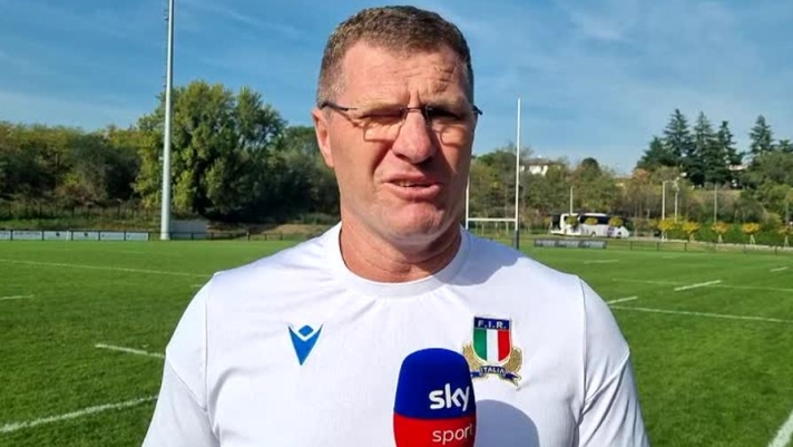 L'allenatore della difesa del Benetton Treviso e della Nazionale italiana di rugby, Marius Goosen, parla del primo test match autunnale dell'Italrugby contro Samoa, in programma sabato 5 novembre. Guarda il video