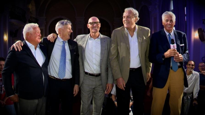 Ospiti del Festival dello Sport, Carlo Caglieris, Pierluigi Marzorati, Dino Meneghin, Antonello Riva e Renato Villalta hanno ripercorso l'impresa storica di quell'oro europeo vinto nel 1983 svelando anche qualche piccolo retroscena (di Chiara Soldi)